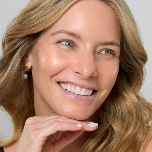 🔥3/$30 NEW Laura Geller Spackle Skin Perfecting Primer Original Bronze $36.00 - Picture 3 of 10